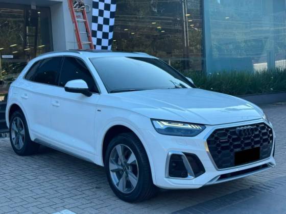 AUDI Q5 2.0 45 TFSI GASOLINA S-LINE QUATTRO S TRONIC AUDI Q5 2.0 45 TFSI GASOLINA S-LINE QUATTRO S TRONIC
